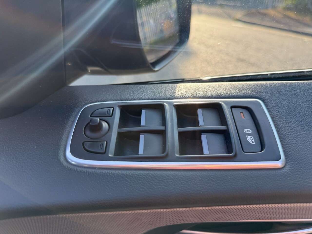 2018 JAGUAR F-PACE 2018 JAGUAR F-PACE