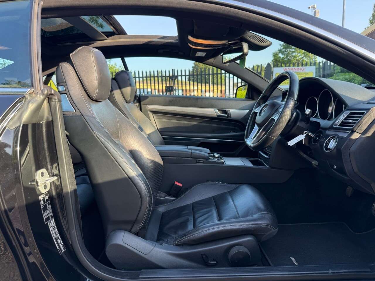 2015 MERCEDES-BENZ E CLASS 2015 MERCEDES-BENZ E CLASS