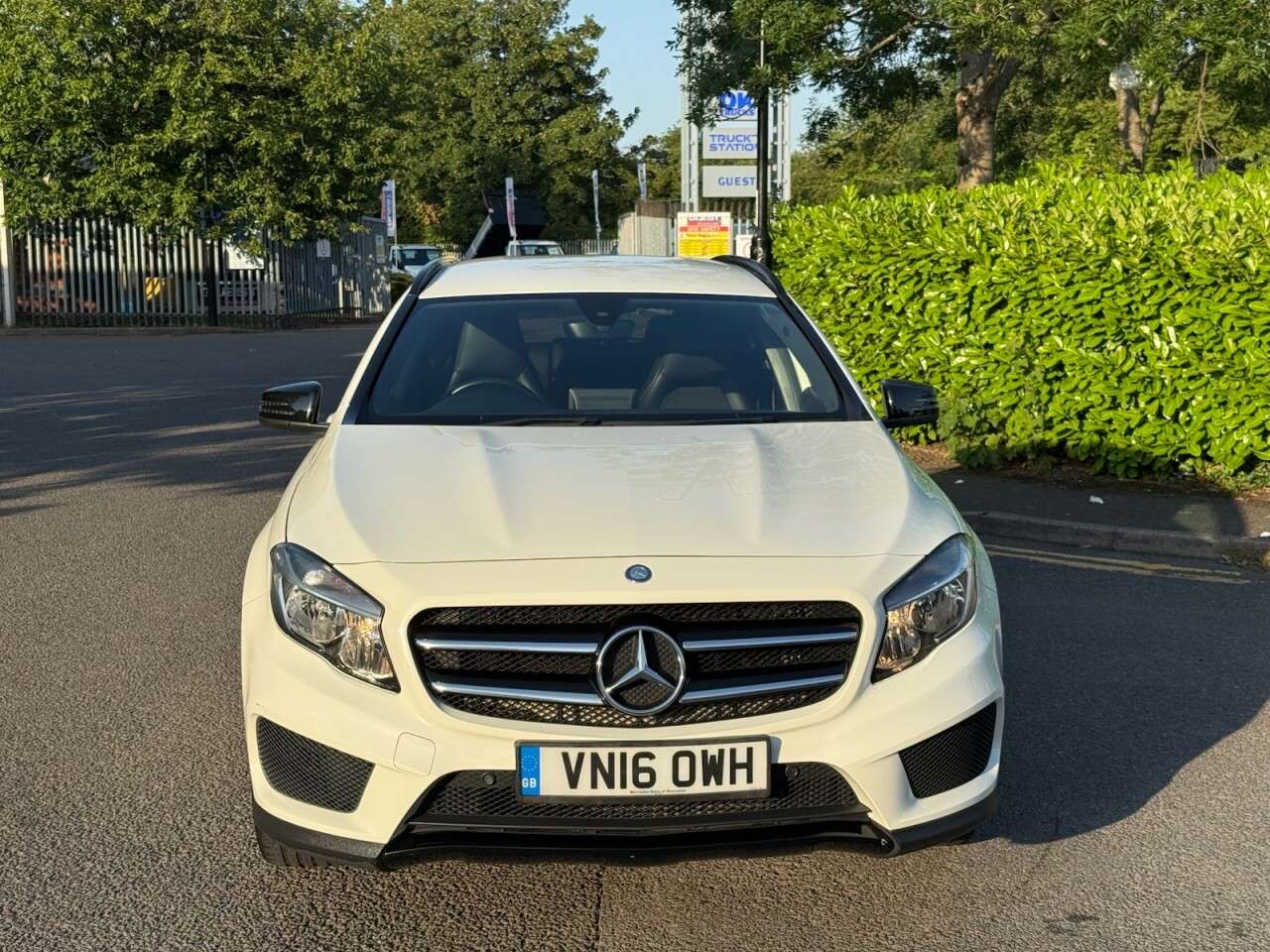 A 2016 MERCEDES-BENZ GLA 2.1 GLA200d AMG Line SUV 5dr Diesel Manual Euro 6 (s/s) (136 ps) A 2016 MERCEDES-BENZ GLA 2.1 GLA200d AMG Line SUV 5dr Diesel Manual Euro 6 (s/s) (136 ps)