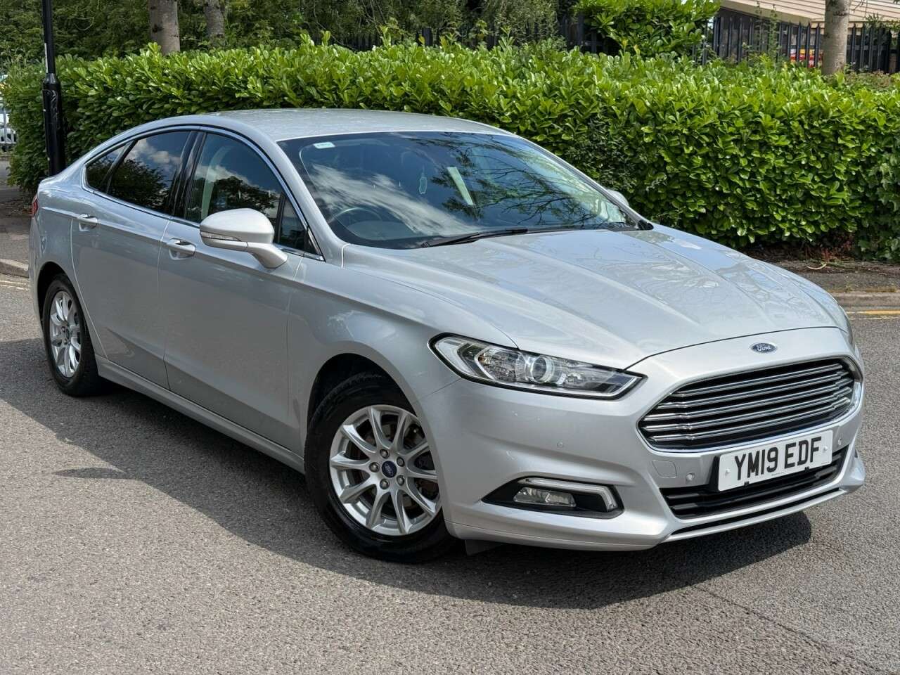A 2019 FORD MONDEO 2.0 EcoBlue Zetec Edition Hatchback 5dr Diesel Manual Euro 6 (s/s) (150 ps) A 2019 FORD MONDEO 2.0 EcoBlue Zetec Edition Hatchback 5dr Diesel Manual Euro 6 (s/s) (150 ps)