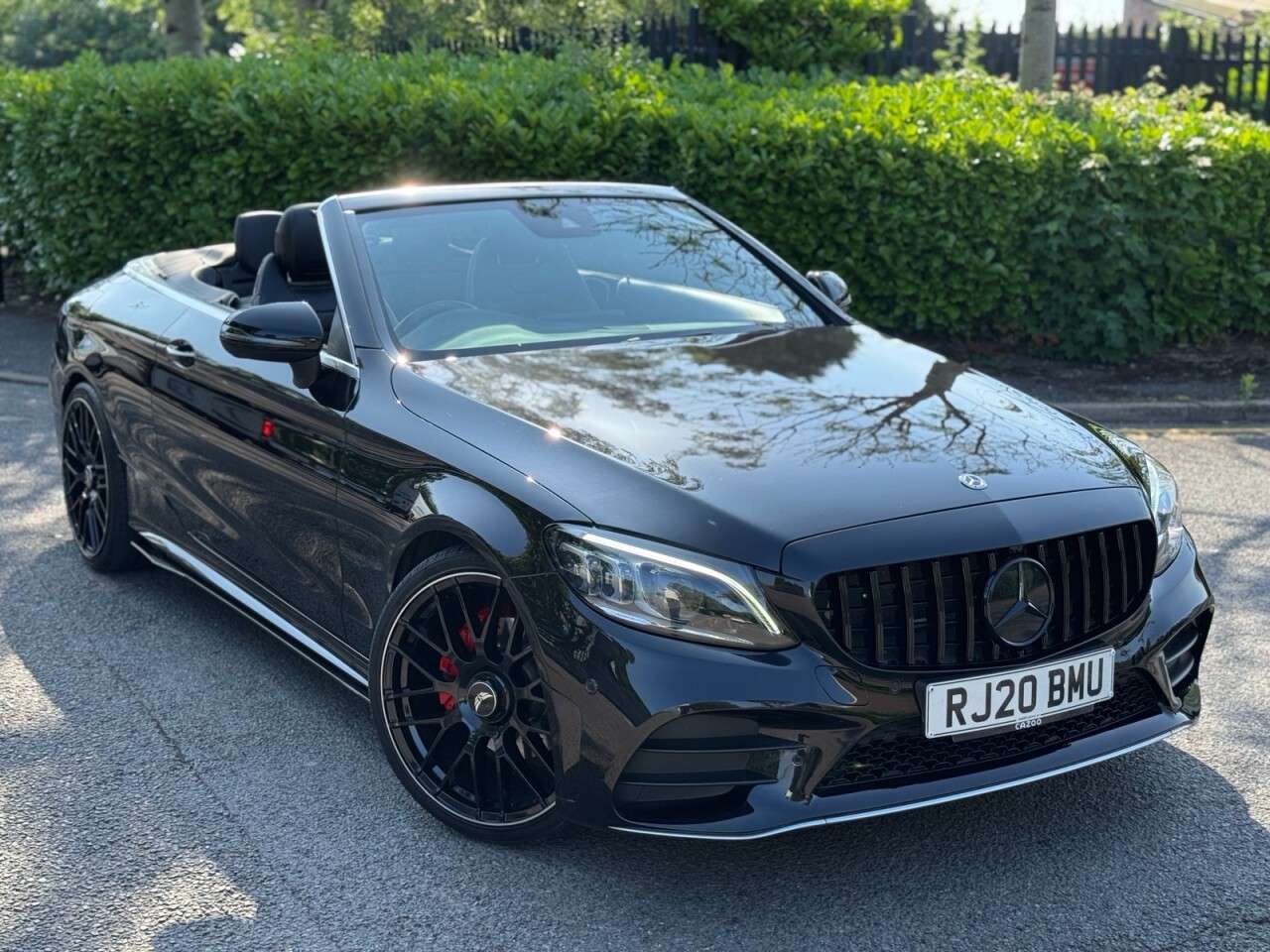 A 2020 MERCEDES-BENZ C-CLASS 1.5 C200 MHEV AMG Line (Premium) Cabriolet 2dr Petrol G-Tronic+ Euro 6 (s/s A 2020 MERCEDES-BENZ C-CLASS 1.5 C200 MHEV AMG Line (Premium) Cabriolet 2dr Petrol G-Tronic+ Euro 6 (s/s