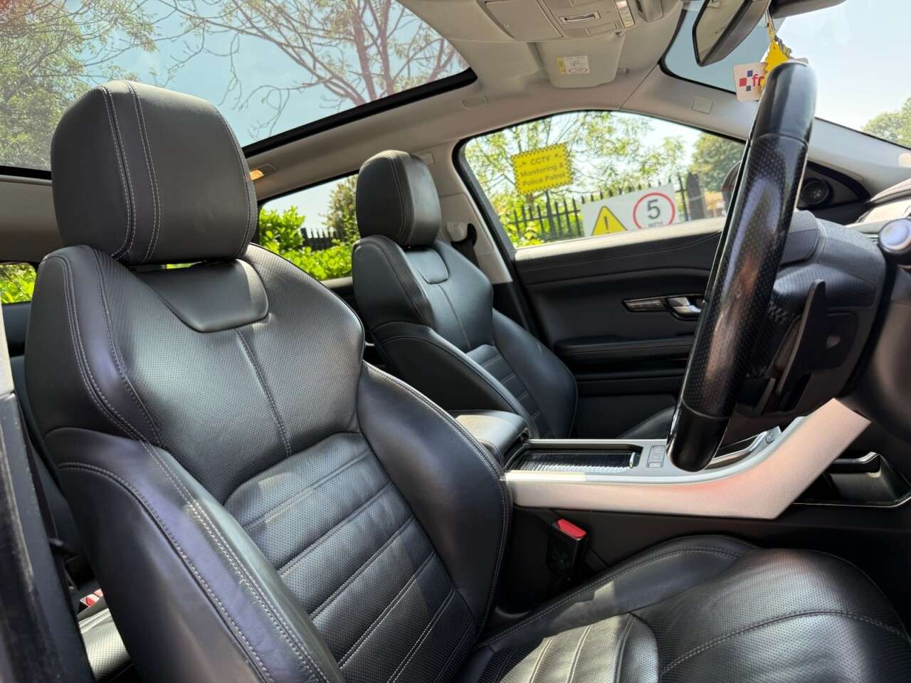 2015 LAND ROVER RANGE ROVER EVOQUE 2015 LAND ROVER RANGE ROVER EVOQUE
