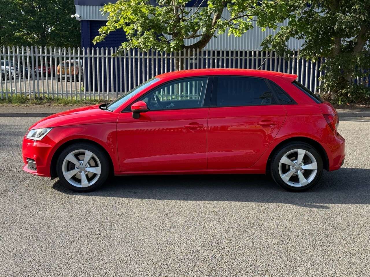 A 2017 AUDI A1 1.4 TFSI Sport Sportback 5dr Petrol S Tronic Euro 6 (s/s) (125 ps) ULEZ+1FO A 2017 AUDI A1 1.4 TFSI Sport Sportback 5dr Petrol S Tronic Euro 6 (s/s) (125 ps) ULEZ+1FO