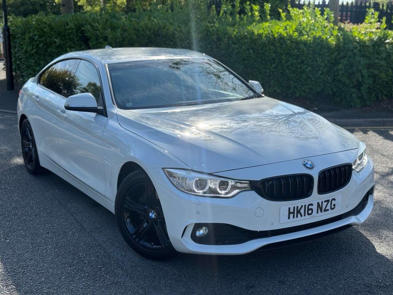 A 2016 BMW 4 SERIES GRAN COUPE 2.0 420d SE Hatchback 5dr Diesel Auto Euro 6 (s/s) (190 ps) ULEZ+FSH+1FO+LT A 2016 BMW 4 SERIES GRAN COUPE 2.0 420d SE Hatchback 5dr Diesel Auto Euro 6 (s/s) (190 ps) ULEZ+FSH+1FO+LT