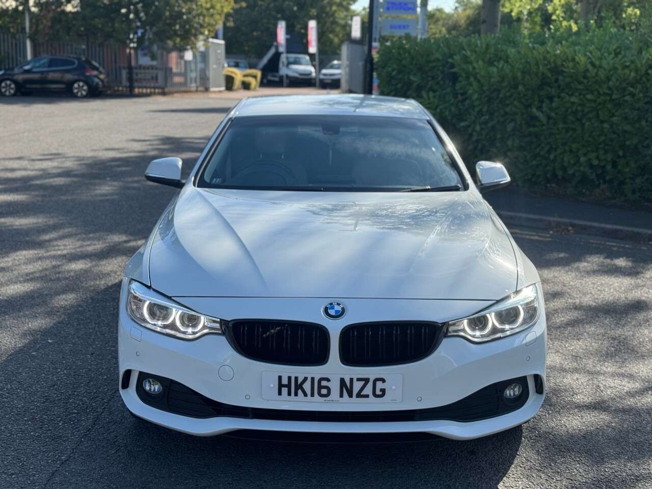 A 2016 BMW 4 SERIES GRAN COUPE 2.0 420d SE Hatchback 5dr Diesel Auto Euro 6 (s/s) (190 ps) ULEZ+FSH+1FO+LT A 2016 BMW 4 SERIES GRAN COUPE 2.0 420d SE Hatchback 5dr Diesel Auto Euro 6 (s/s) (190 ps) ULEZ+FSH+1FO+LT