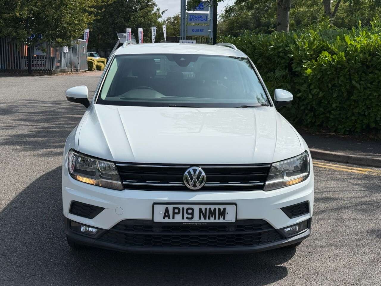 A 2019 VOLKSWAGEN TIGUAN 2.0 TDI SE Navigation SUV 5dr Diesel Manual Euro 6 (s/s) (150 ps) ULEZ+1FRO A 2019 VOLKSWAGEN TIGUAN 2.0 TDI SE Navigation SUV 5dr Diesel Manual Euro 6 (s/s) (150 ps) ULEZ+1FRO