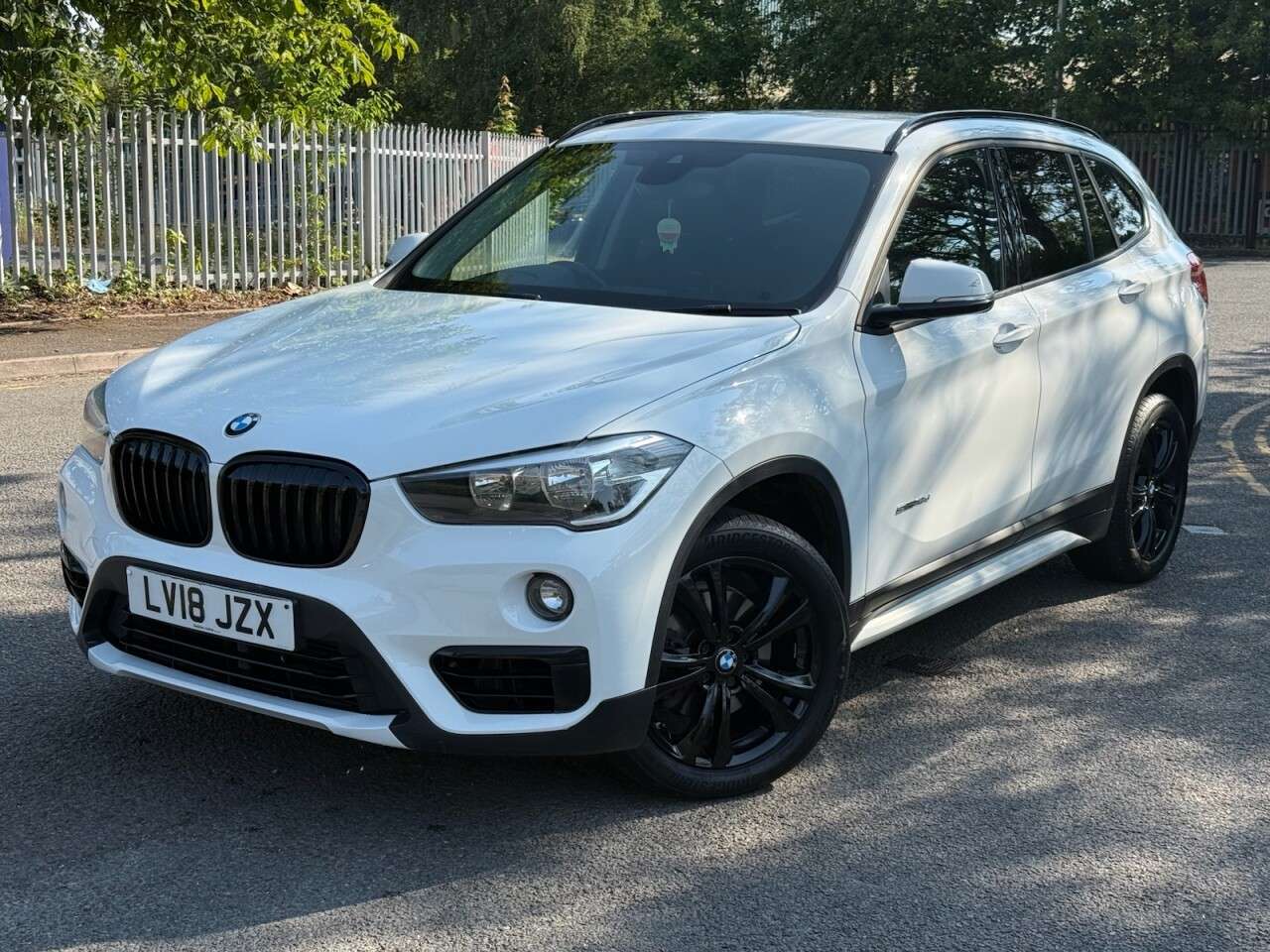 A 2018 BMW X1 2.0 18d Sport SUV 5dr Diesel Manual sDrive Euro 6 (s/s) (150 ps) ULEZ+1O+LO A 2018 BMW X1 2.0 18d Sport SUV 5dr Diesel Manual sDrive Euro 6 (s/s) (150 ps) ULEZ+1O+LO