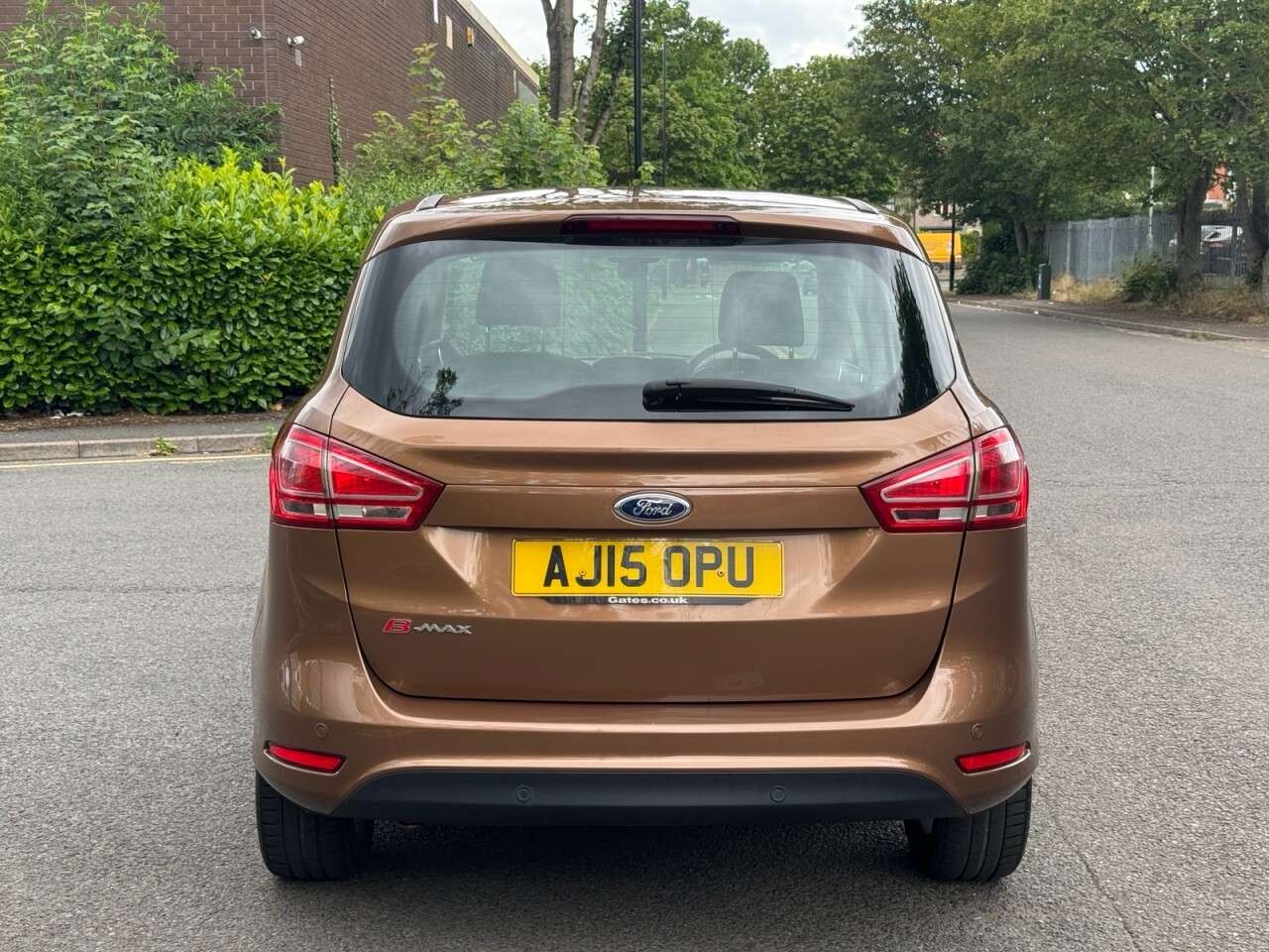 A 2015 FORD B-MAX 1.6 Titanium MPV 5dr Petrol Powershift Euro 5 (105 ps) A 2015 FORD B-MAX 1.6 Titanium MPV 5dr Petrol Powershift Euro 5 (105 ps)