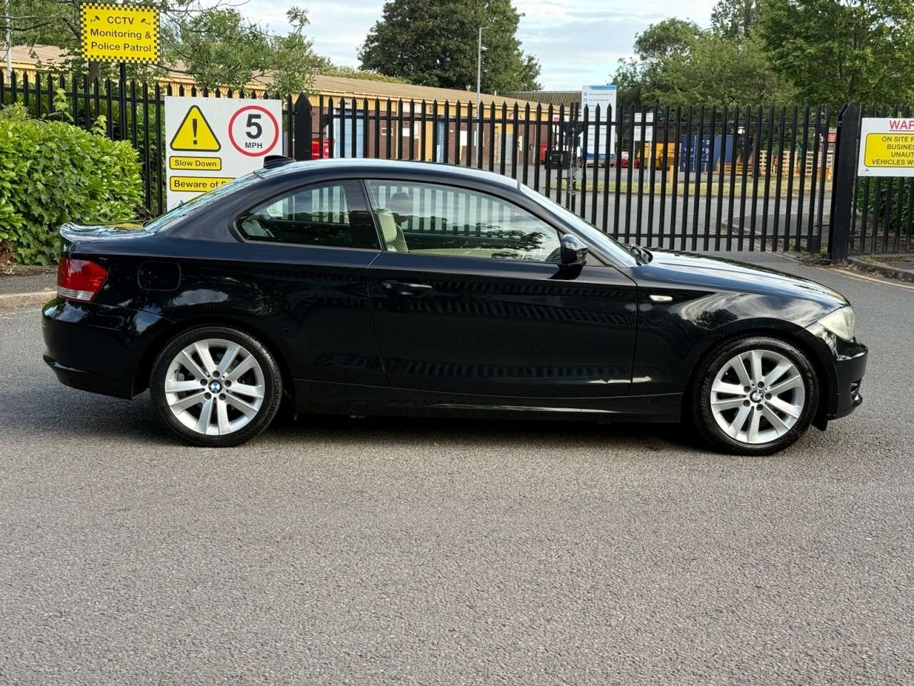 2009 BMW 1 SERIES 2009 BMW 1 SERIES