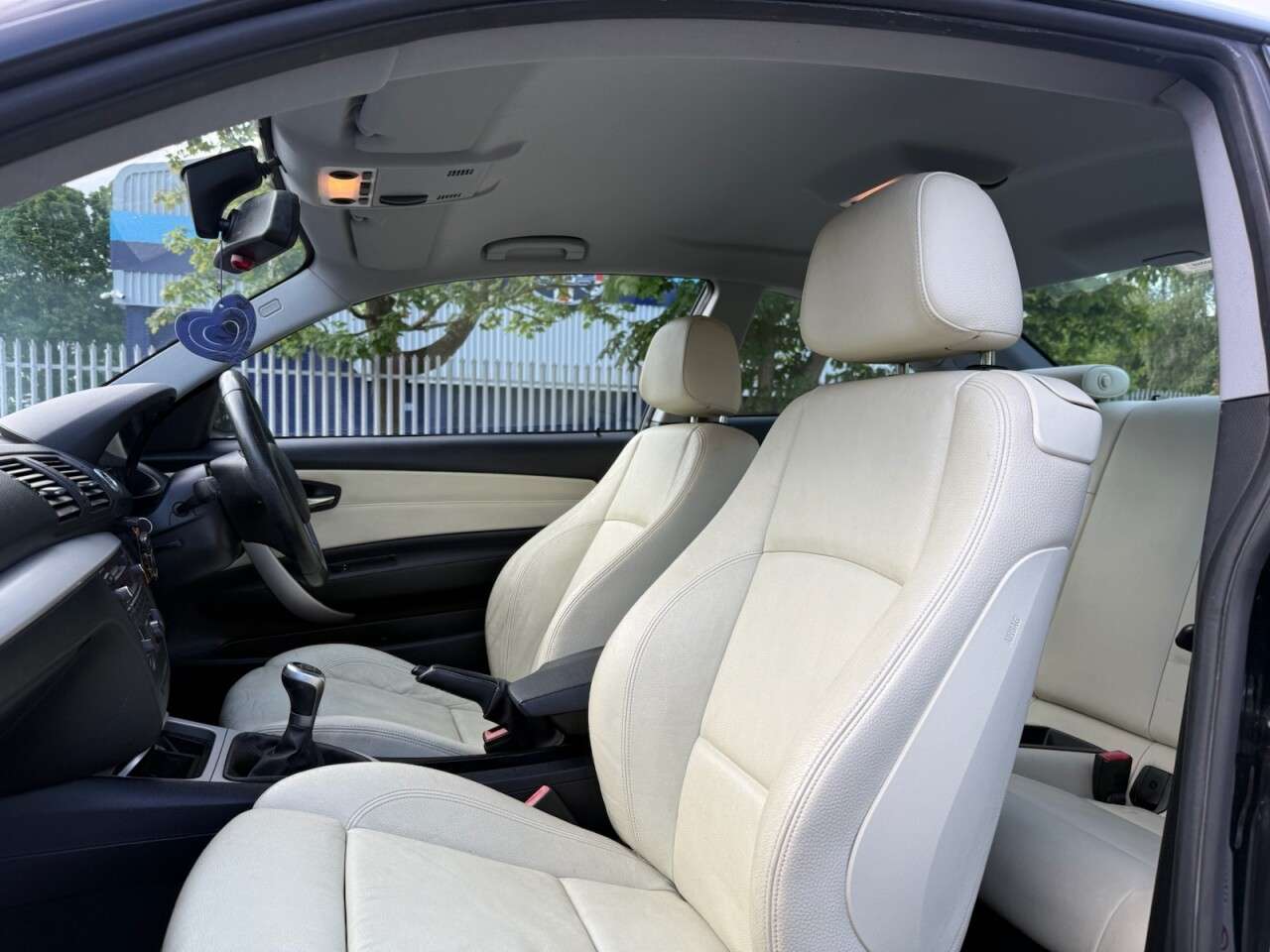 2009 BMW 1 SERIES 2009 BMW 1 SERIES