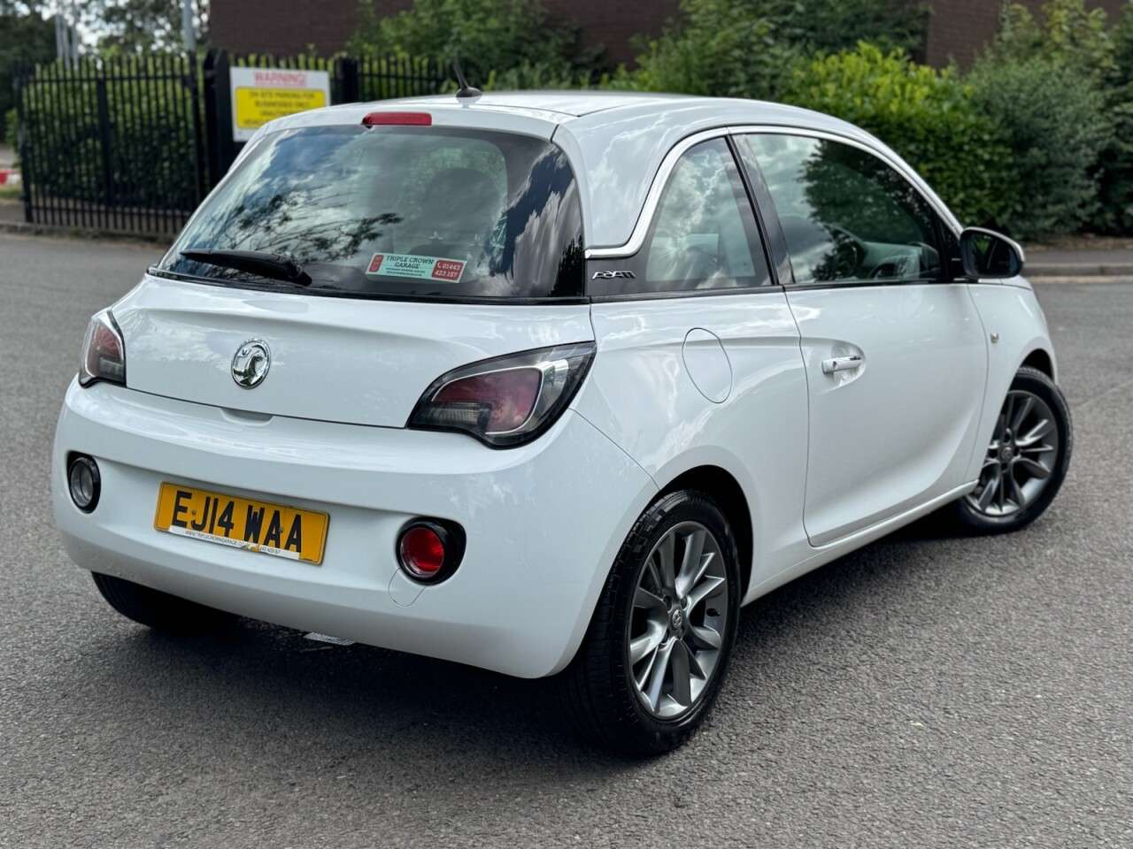 A 2014 VAUXHALL ADAM 1.4 16v JAM Hatchback 3dr Petrol Manual Euro 5 (87 ps) A 2014 VAUXHALL ADAM 1.4 16v JAM Hatchback 3dr Petrol Manual Euro 5 (87 ps)