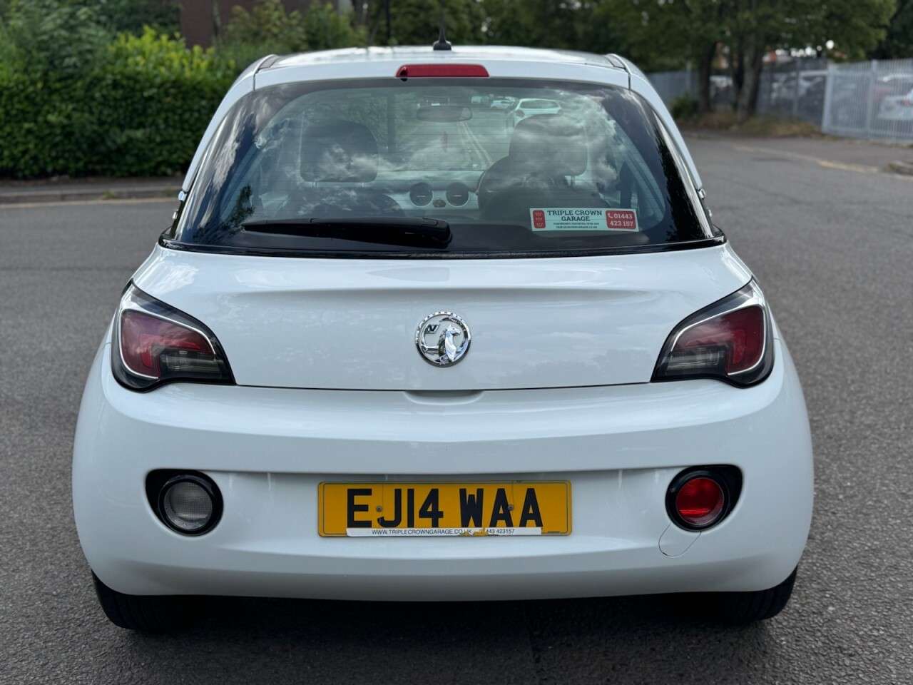 A 2014 VAUXHALL ADAM 1.4 16v JAM Hatchback 3dr Petrol Manual Euro 5 (87 ps) A 2014 VAUXHALL ADAM 1.4 16v JAM Hatchback 3dr Petrol Manual Euro 5 (87 ps)