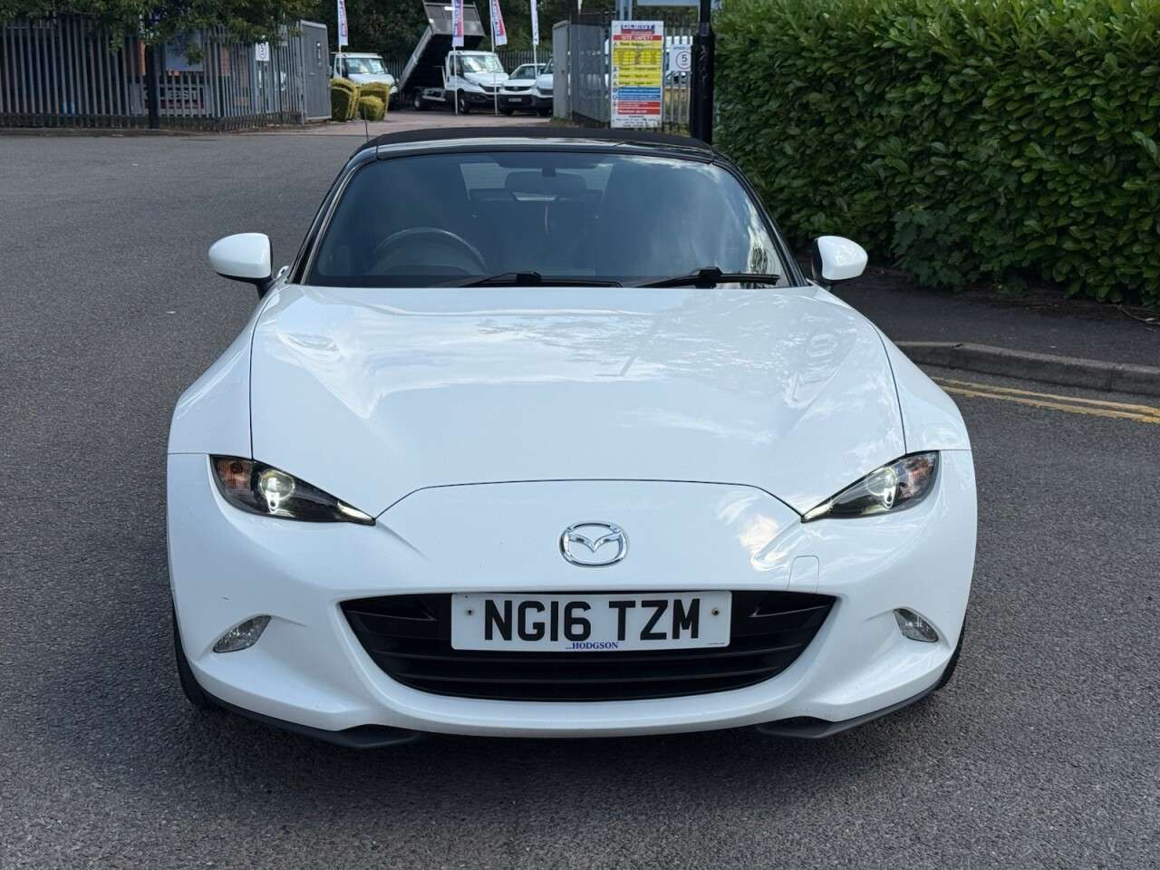 2016 MAZDA MX-5 2016 MAZDA MX-5