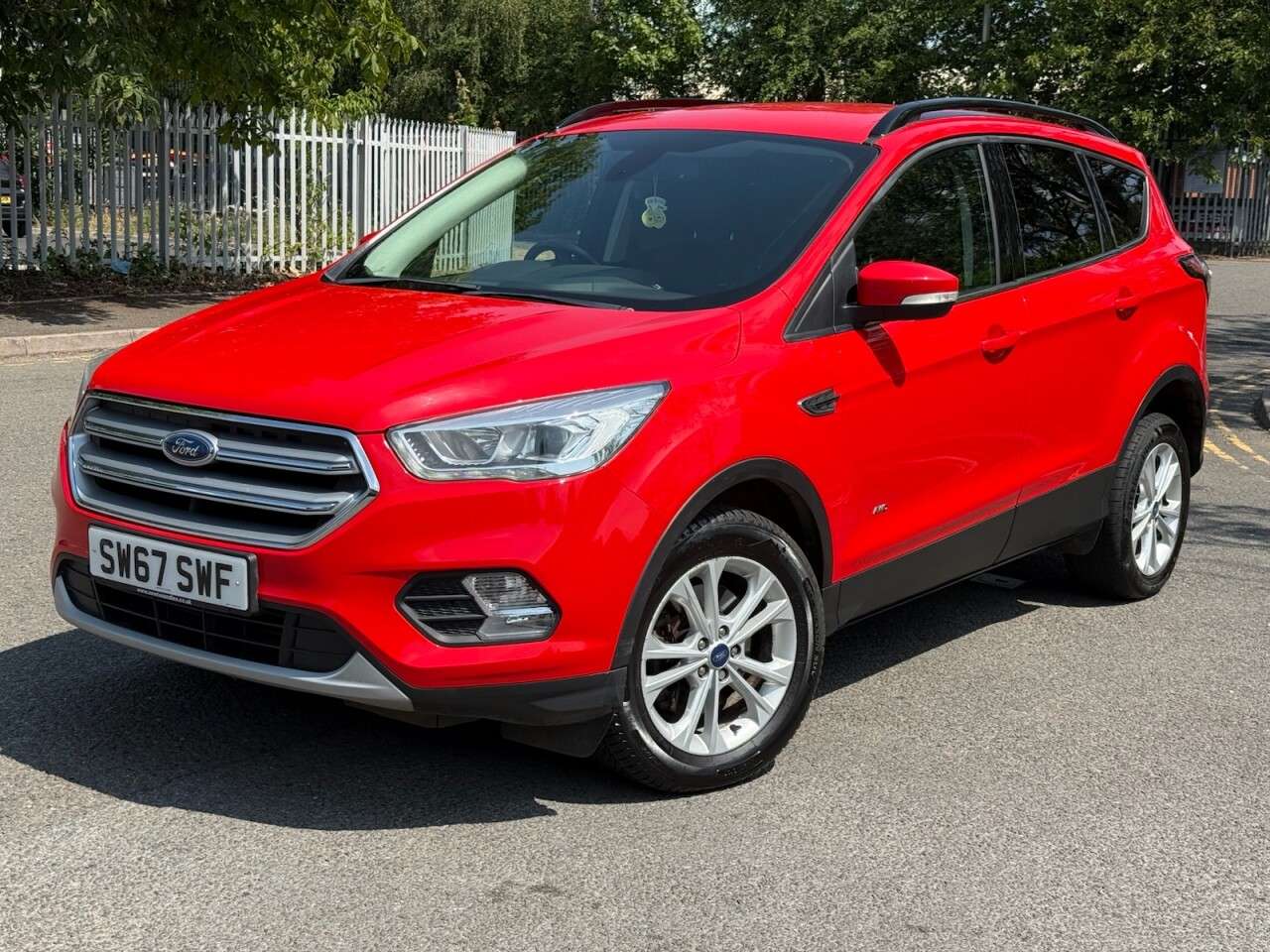 A 2017 FORD KUGA 2.0 TDCi Titanium SUV 5dr Diesel Powershift AWD Euro 6 (s/s) (180 ps) ULEZ+ A 2017 FORD KUGA 2.0 TDCi Titanium SUV 5dr Diesel Powershift AWD Euro 6 (s/s) (180 ps) ULEZ+