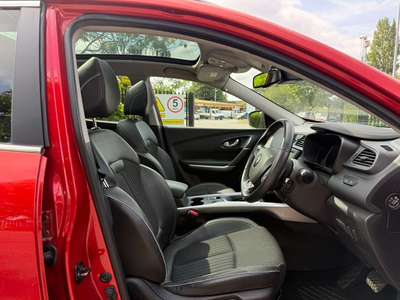 2016 RENAULT KADJAR 2016 RENAULT KADJAR