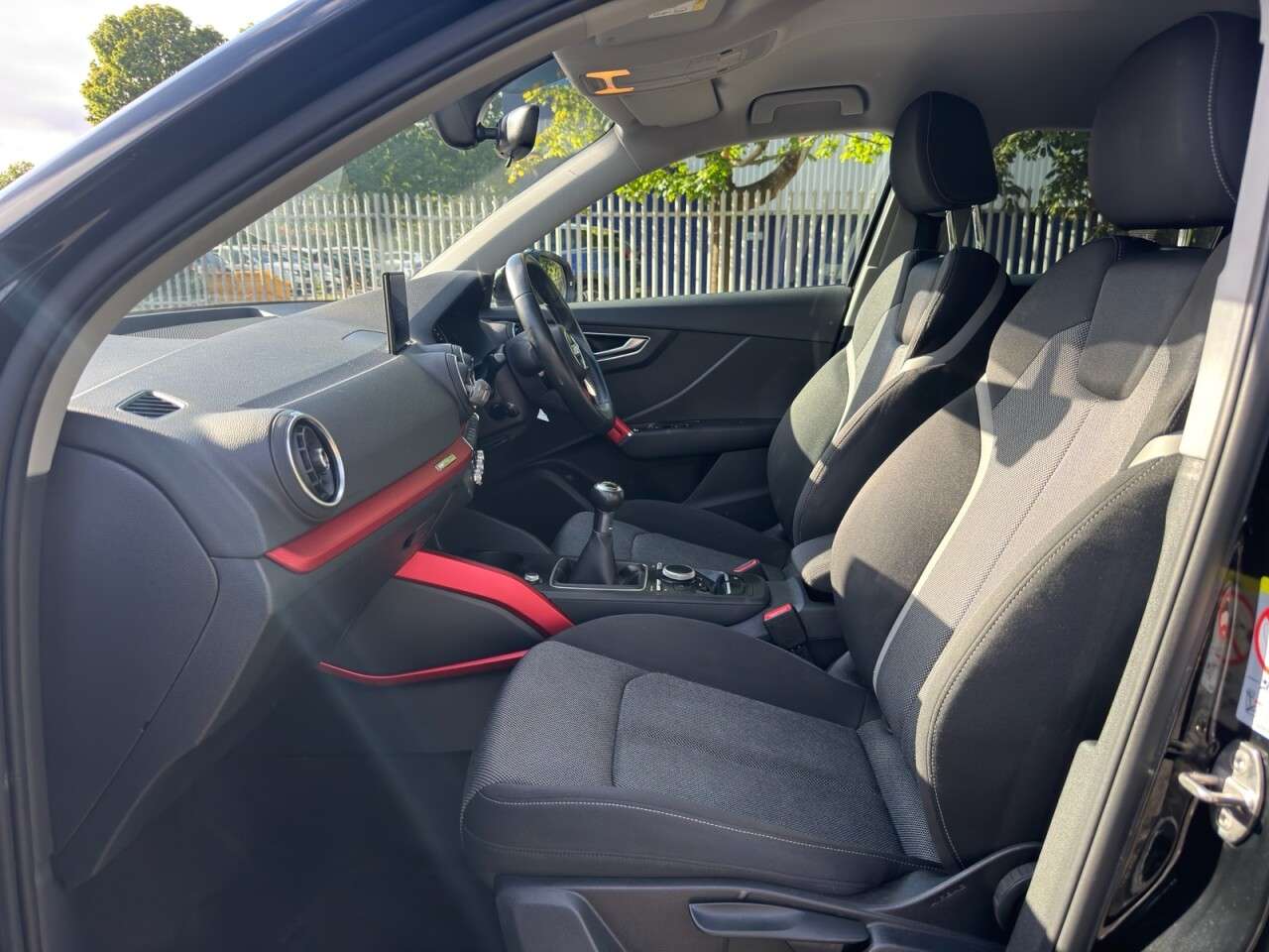 2017 AUDI Q2 2017 AUDI Q2