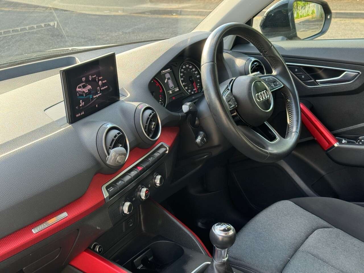 2017 AUDI Q2 2017 AUDI Q2