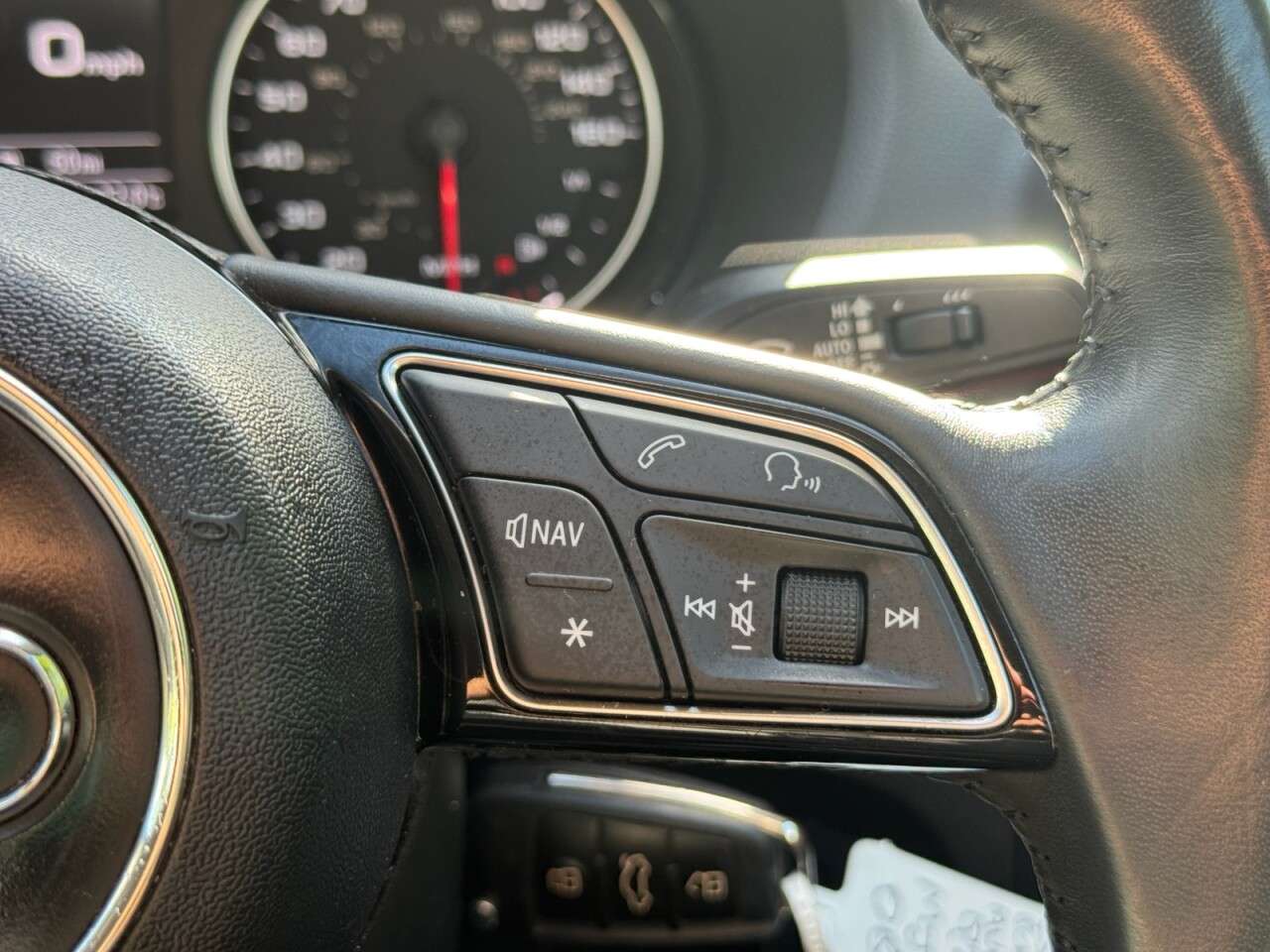 2017 AUDI Q2 2017 AUDI Q2