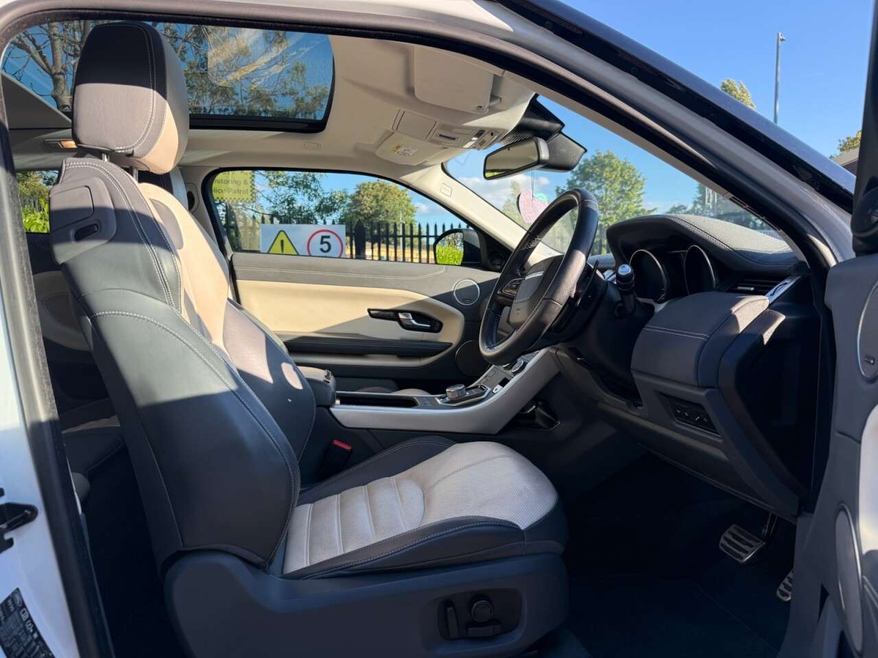2016 LAND ROVER RANGE ROVER EVOQUE 2016 LAND ROVER RANGE ROVER EVOQUE