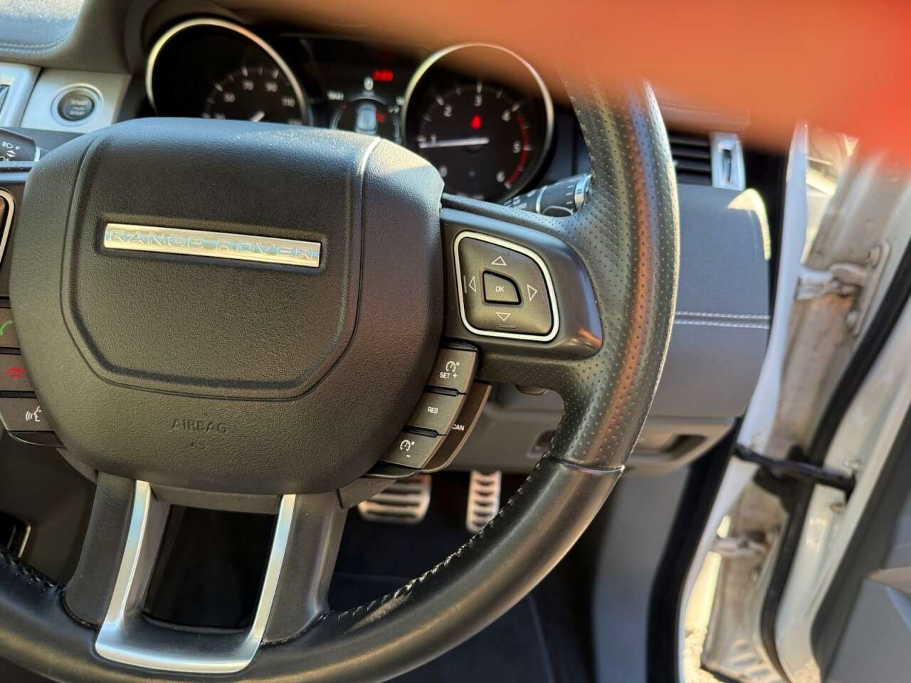 2016 LAND ROVER RANGE ROVER EVOQUE 2016 LAND ROVER RANGE ROVER EVOQUE