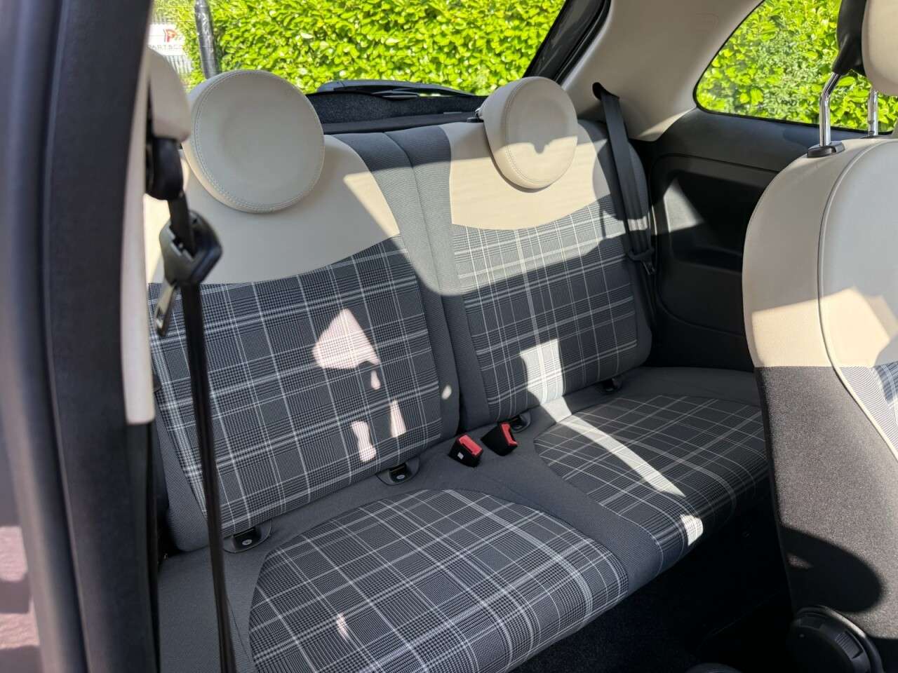 2018 FIAT 500 2018 FIAT 500