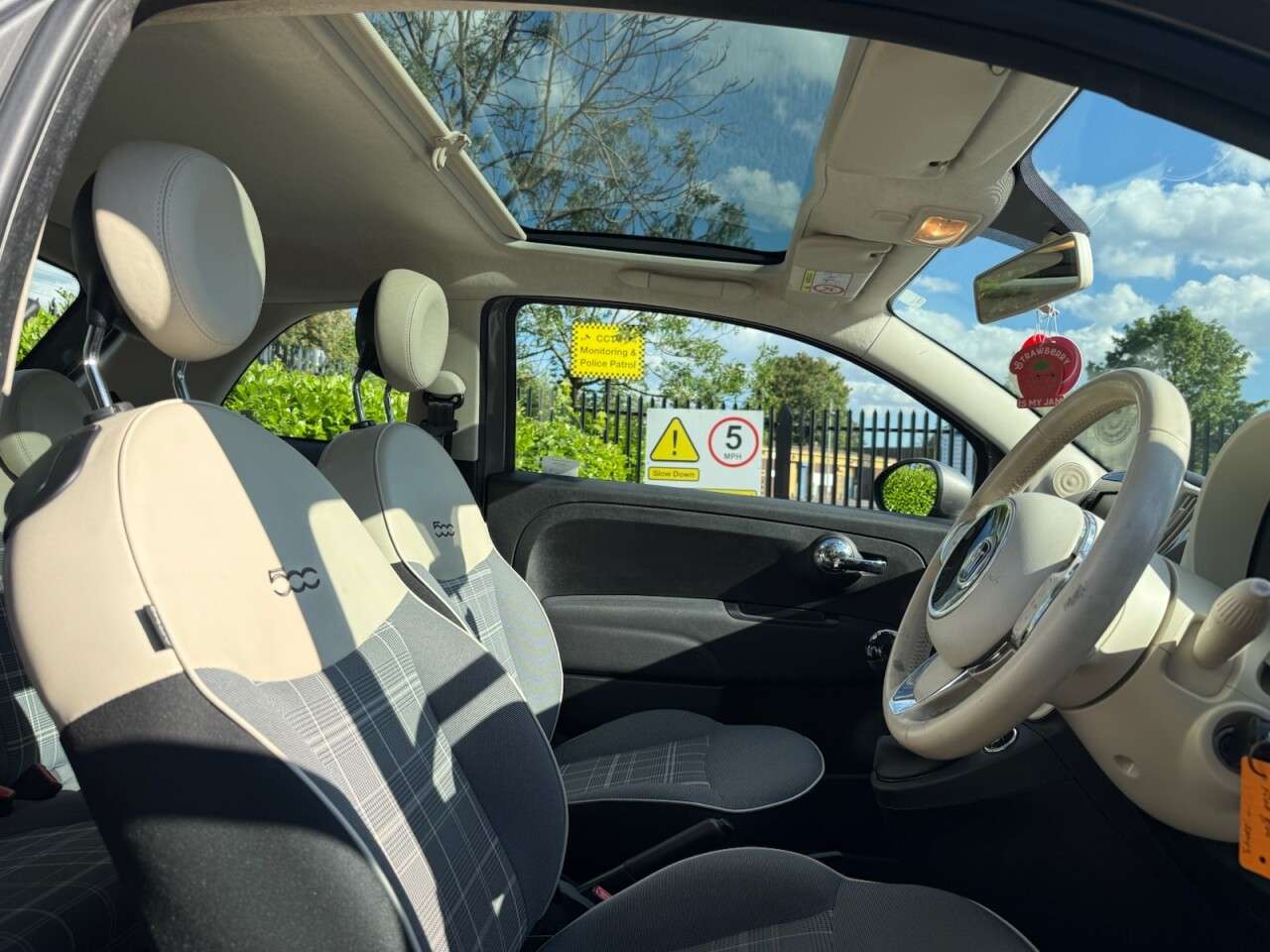 2018 FIAT 500 2018 FIAT 500