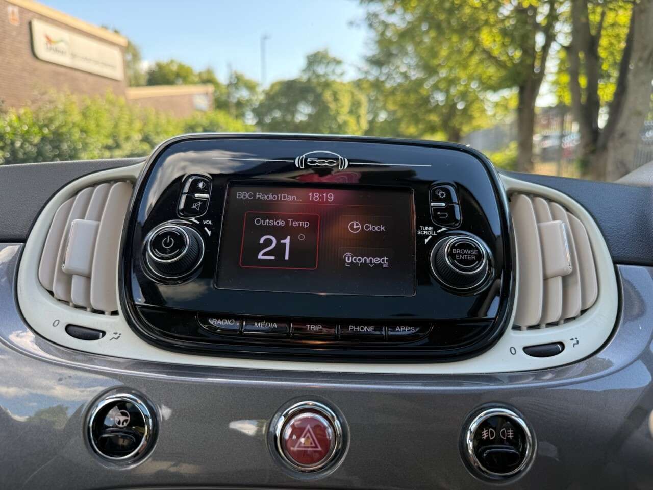 2018 FIAT 500 2018 FIAT 500