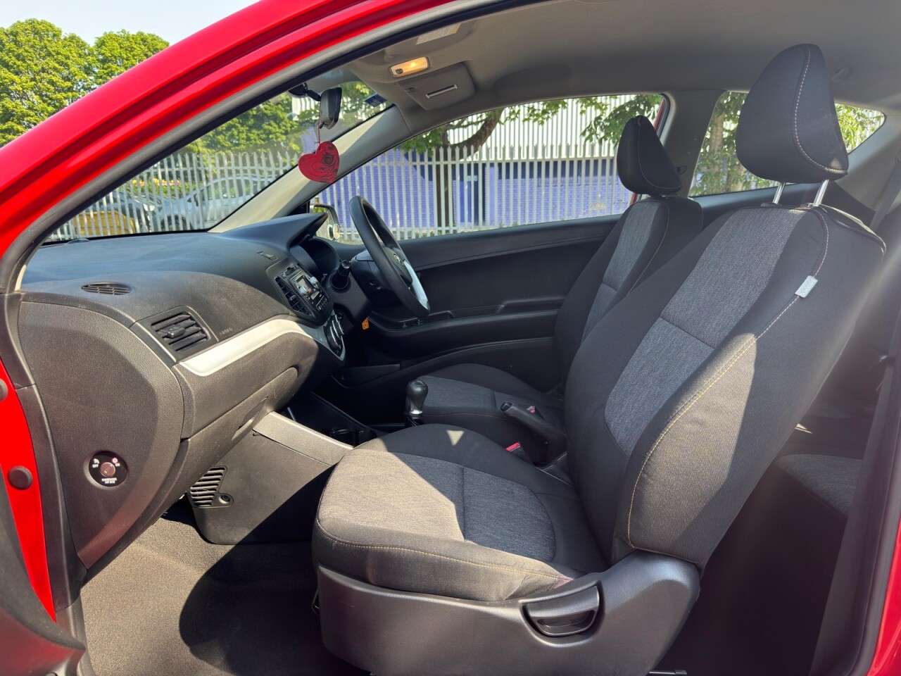 2013 KIA PICANTO 2013 KIA PICANTO