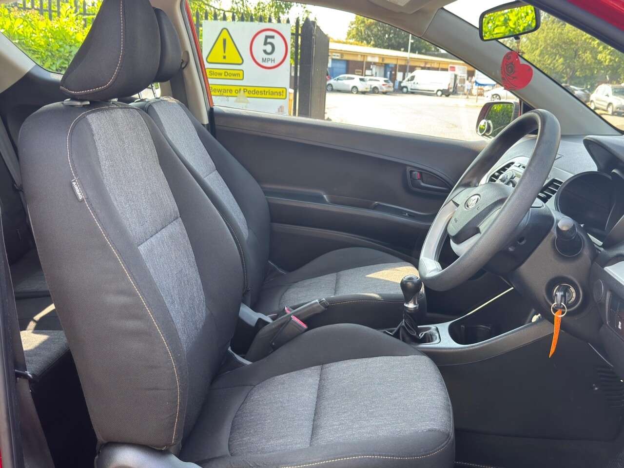 2013 KIA PICANTO 2013 KIA PICANTO