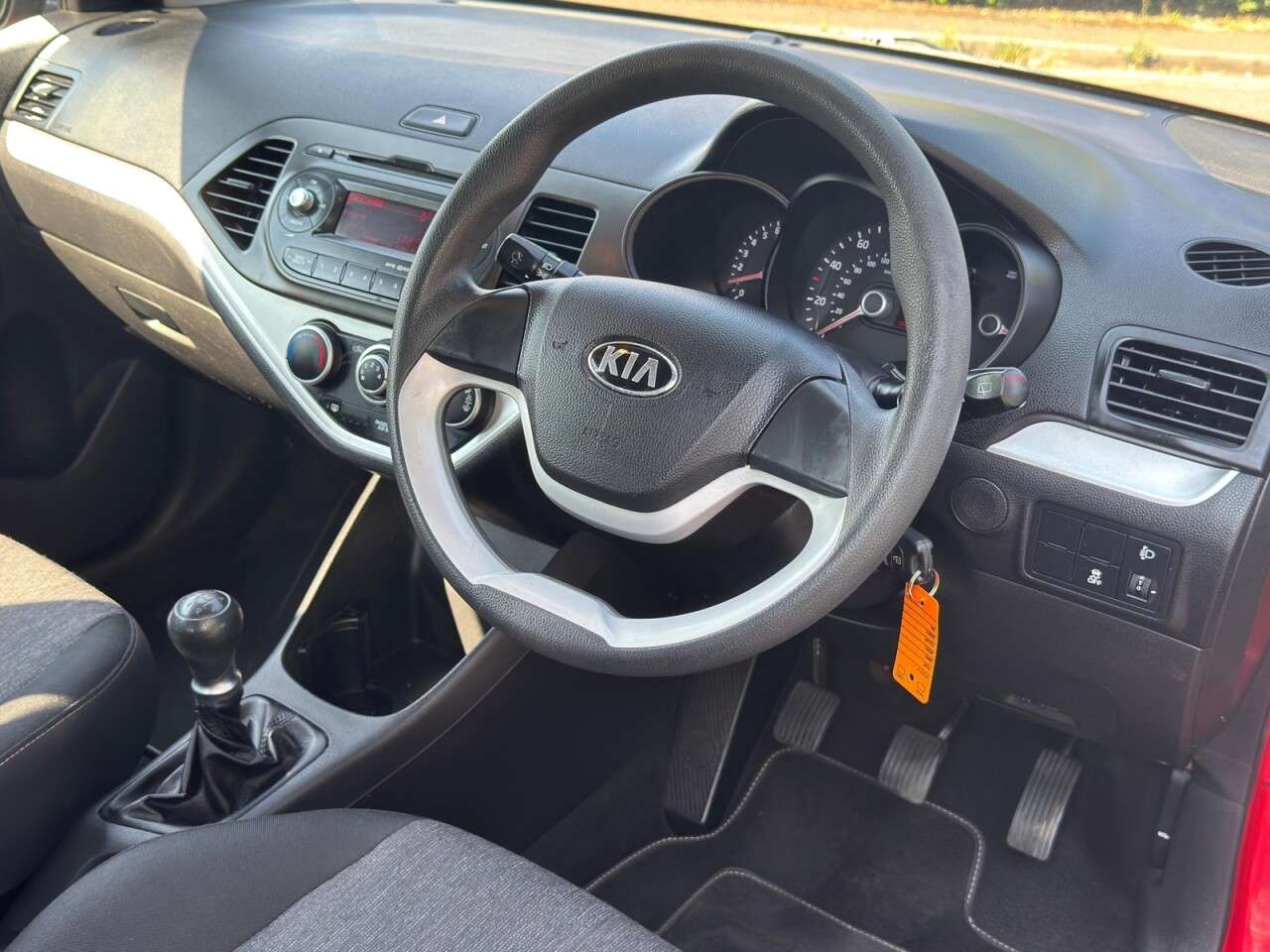 2013 KIA PICANTO 2013 KIA PICANTO