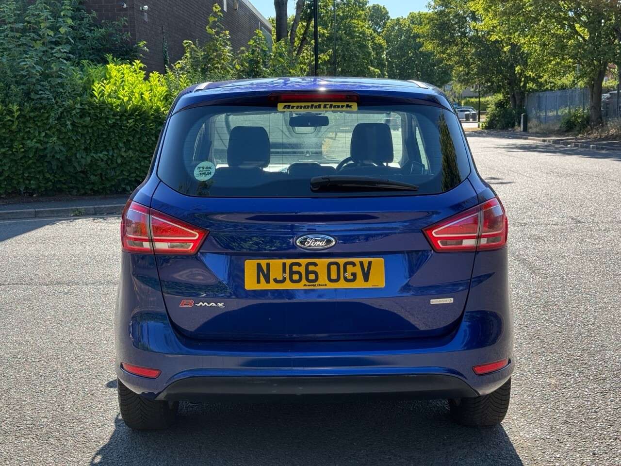 A 2017 FORD B-MAX 1.0T EcoBoost Titanium MPV 5dr Petrol Manual Euro 5 (100 ps) A 2017 FORD B-MAX 1.0T EcoBoost Titanium MPV 5dr Petrol Manual Euro 5 (100 ps)