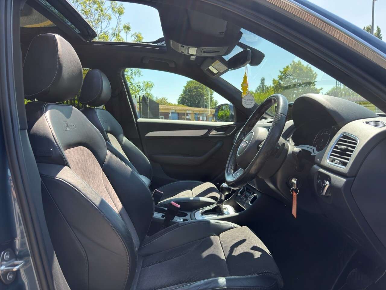 2016 AUDI Q3 2016 AUDI Q3