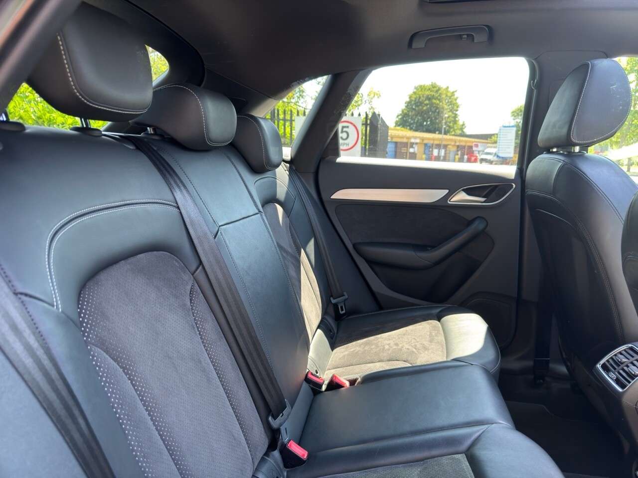 2016 AUDI Q3 2016 AUDI Q3
