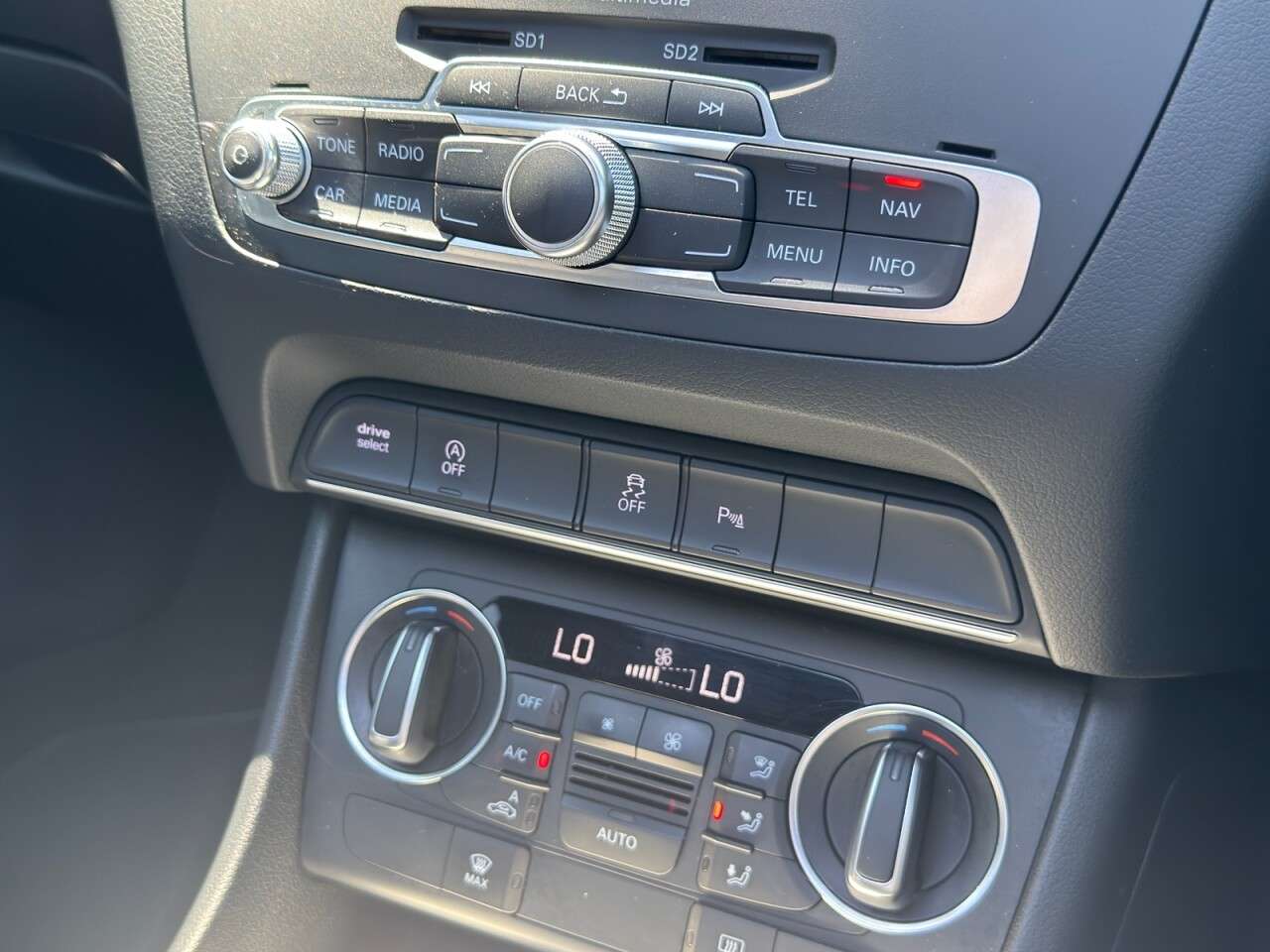 2016 AUDI Q3 2016 AUDI Q3