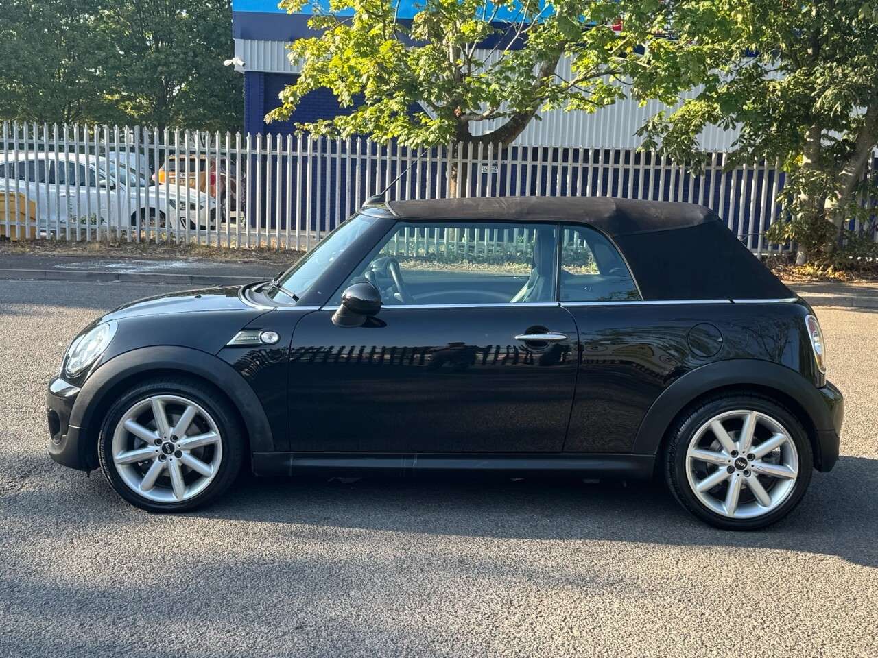 2014 MINI CONVERTIBLE 2014 MINI CONVERTIBLE