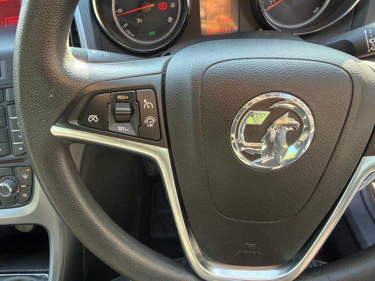 2013 VAUXHALL ASTRA 2013 VAUXHALL ASTRA