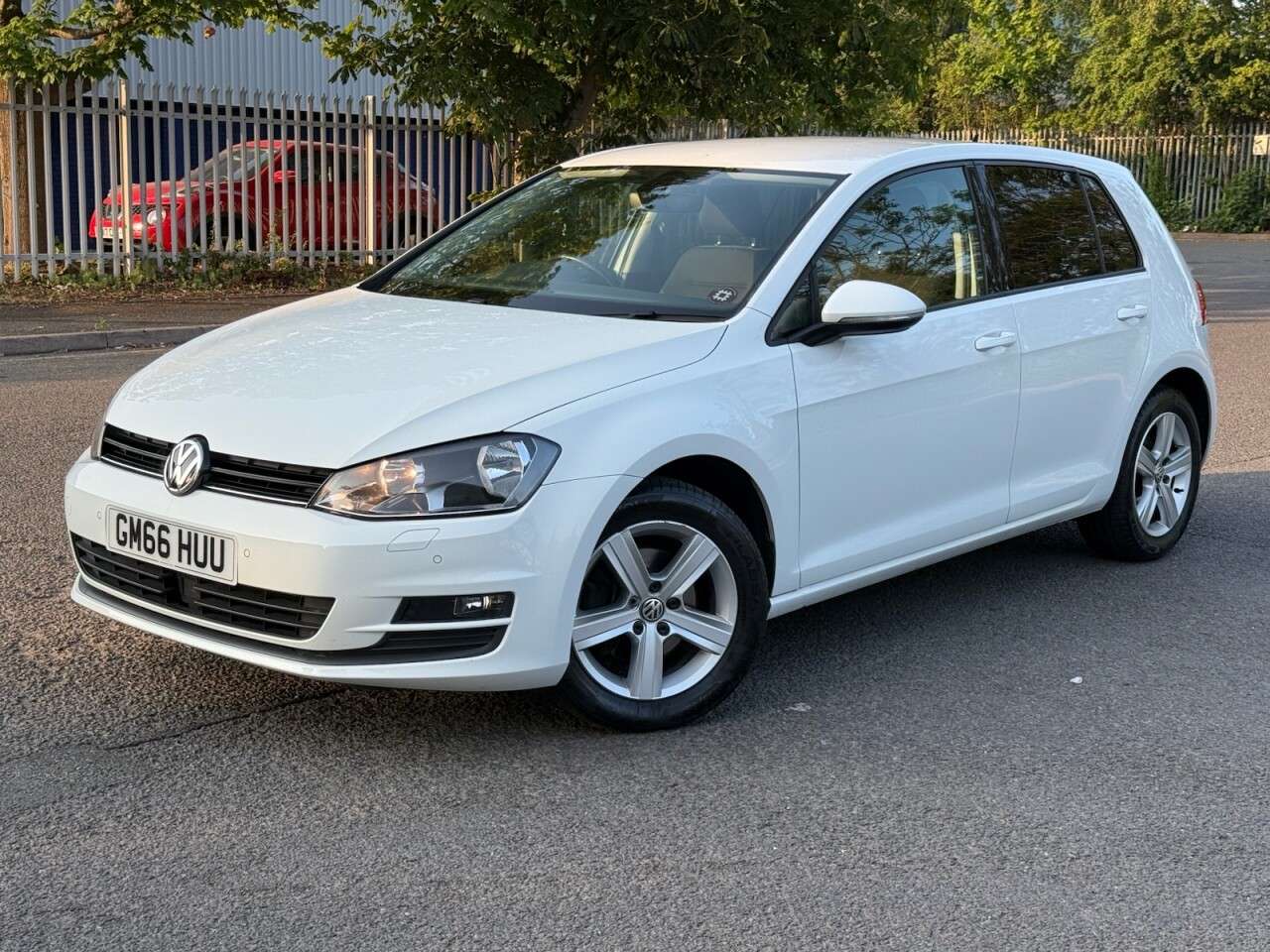 A 2017 VOLKSWAGEN GOLF 1.4 TSI BlueMotion Tech Match Edition Hatchback 5dr Petrol Manual Euro 6 (s A 2017 VOLKSWAGEN GOLF 1.4 TSI BlueMotion Tech Match Edition Hatchback 5dr Petrol Manual Euro 6 (s