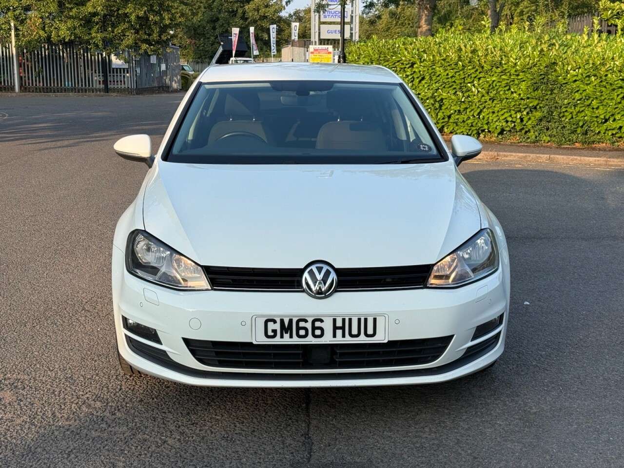 A 2017 VOLKSWAGEN GOLF 1.4 TSI BlueMotion Tech Match Edition Hatchback 5dr Petrol Manual Euro 6 (s A 2017 VOLKSWAGEN GOLF 1.4 TSI BlueMotion Tech Match Edition Hatchback 5dr Petrol Manual Euro 6 (s