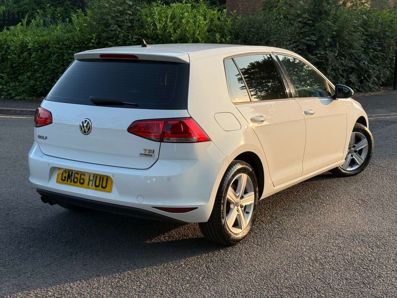 2017 VOLKSWAGEN GOLF 2017 VOLKSWAGEN GOLF