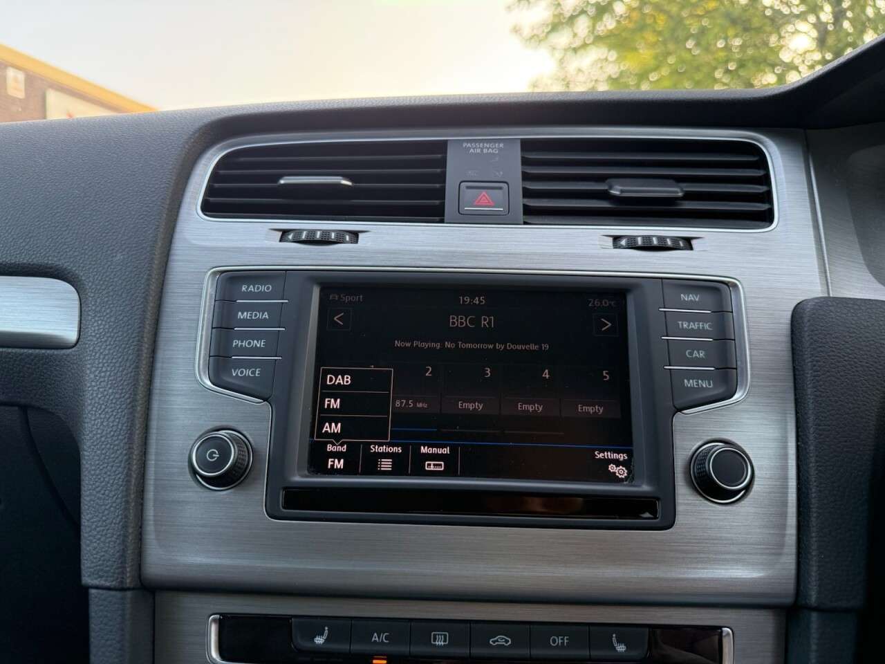 2017 VOLKSWAGEN GOLF 2017 VOLKSWAGEN GOLF