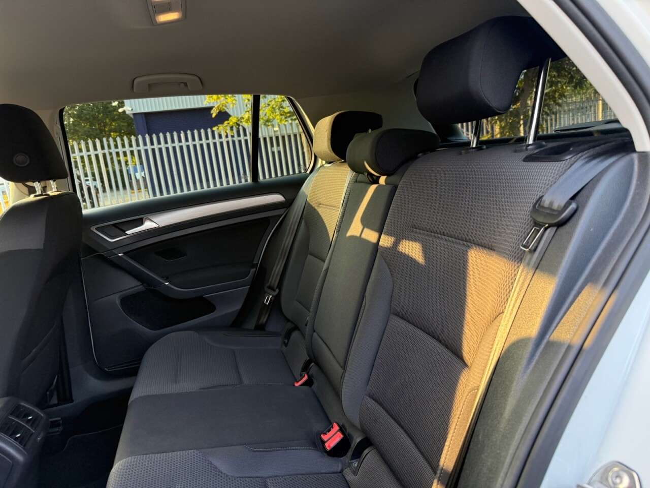 2017 VOLKSWAGEN GOLF 2017 VOLKSWAGEN GOLF