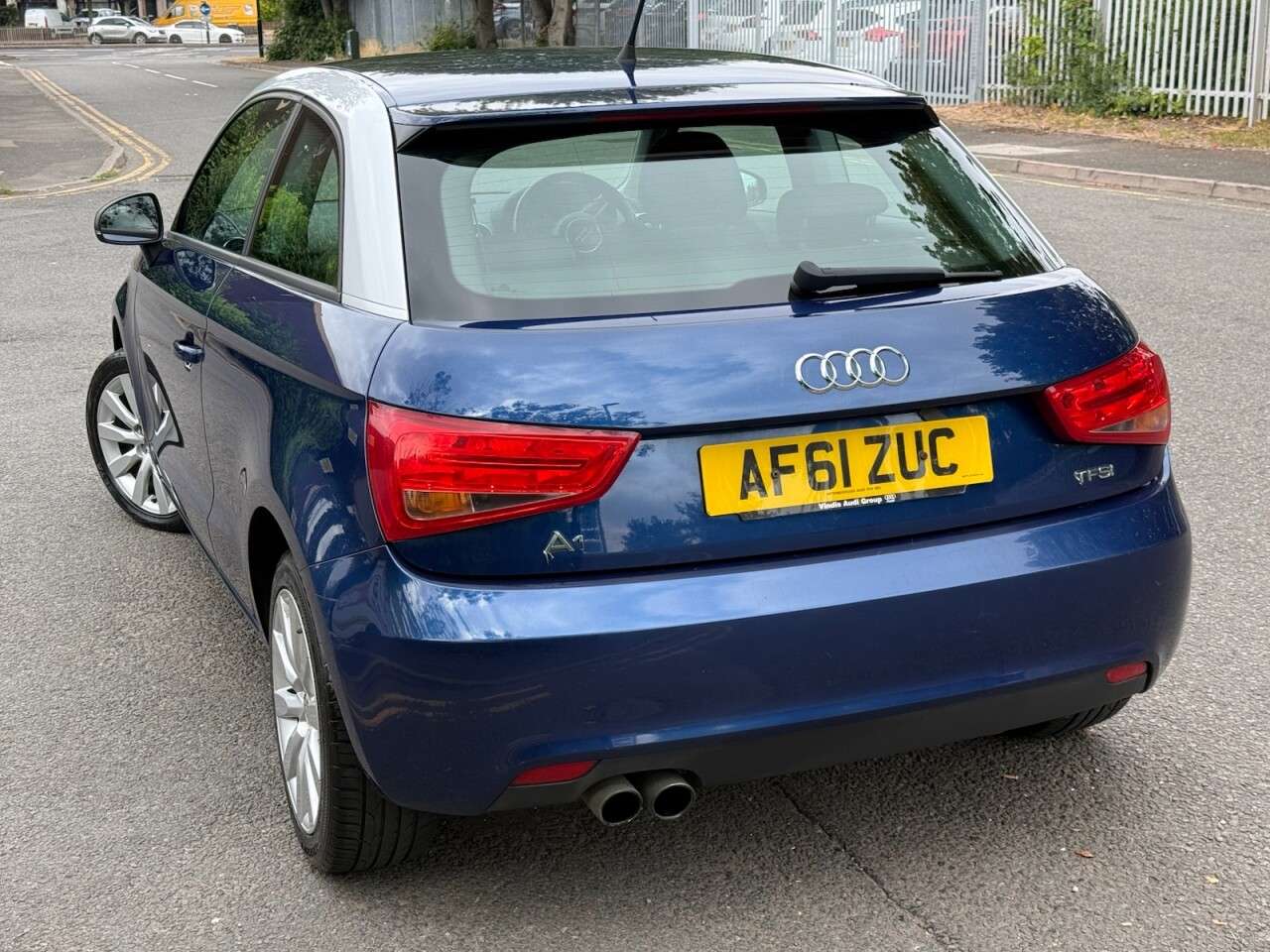2011 AUDI A1 2011 AUDI A1