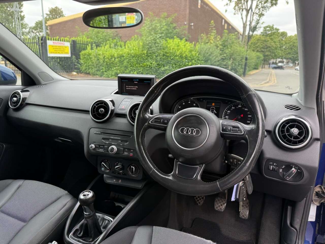 2011 AUDI A1 2011 AUDI A1