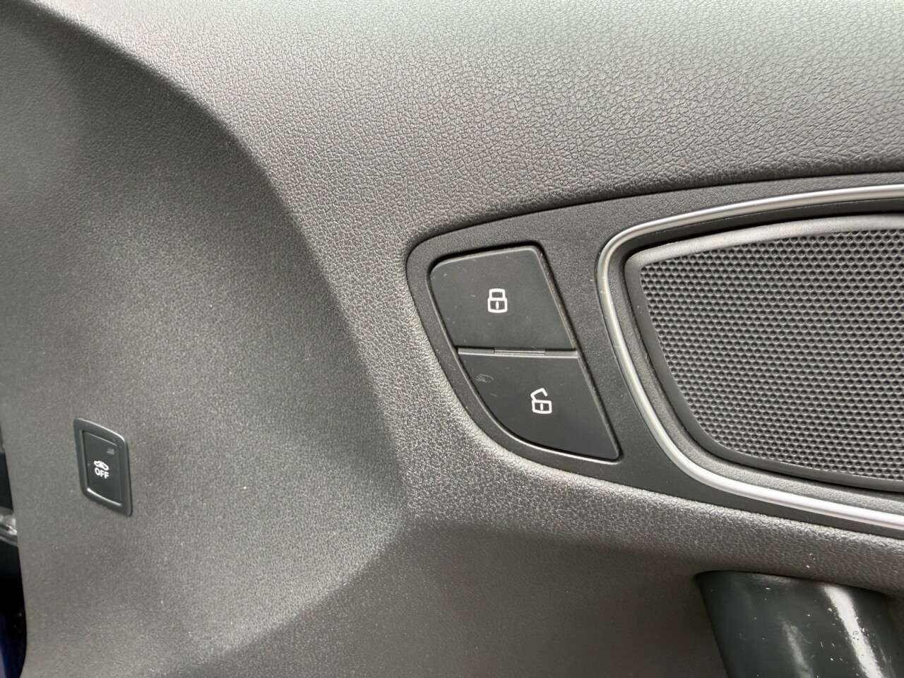 2011 AUDI A1 2011 AUDI A1