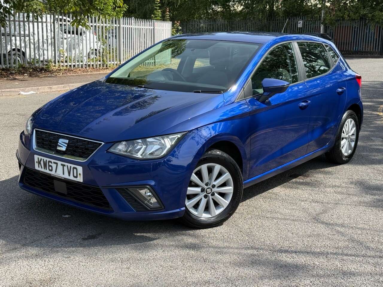 A 2017 SEAT IBIZA 1.0 TSI SE Hatchback 5dr Petrol Manual Euro 6 (s/s) (95 ps) A 2017 SEAT IBIZA 1.0 TSI SE Hatchback 5dr Petrol Manual Euro 6 (s/s) (95 ps)