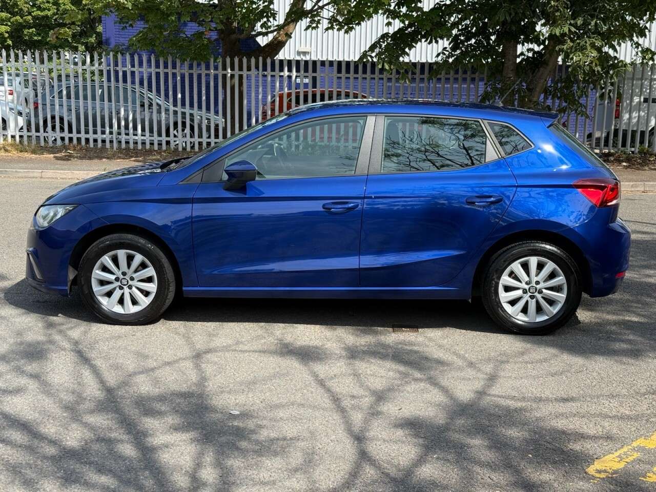 A 2017 SEAT IBIZA 1.0 TSI SE Hatchback 5dr Petrol Manual Euro 6 (s/s) (95 ps) A 2017 SEAT IBIZA 1.0 TSI SE Hatchback 5dr Petrol Manual Euro 6 (s/s) (95 ps)