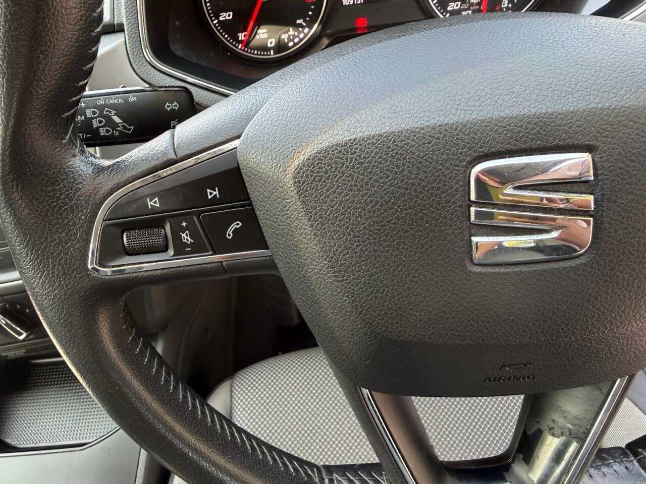 2017 SEAT IBIZA 2017 SEAT IBIZA