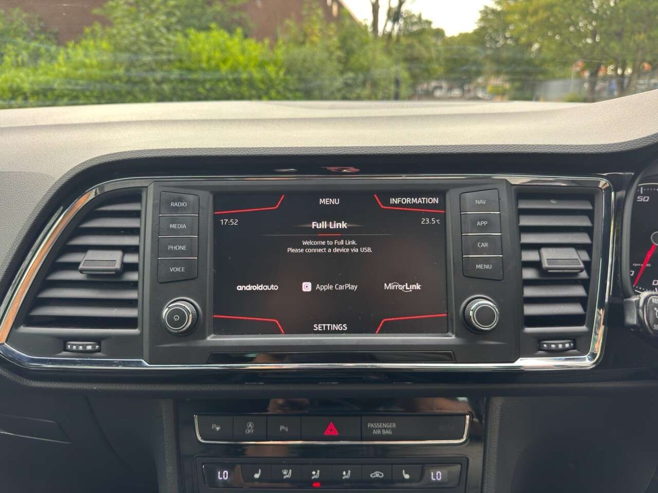 2017 SEAT ATECA 2017 SEAT ATECA