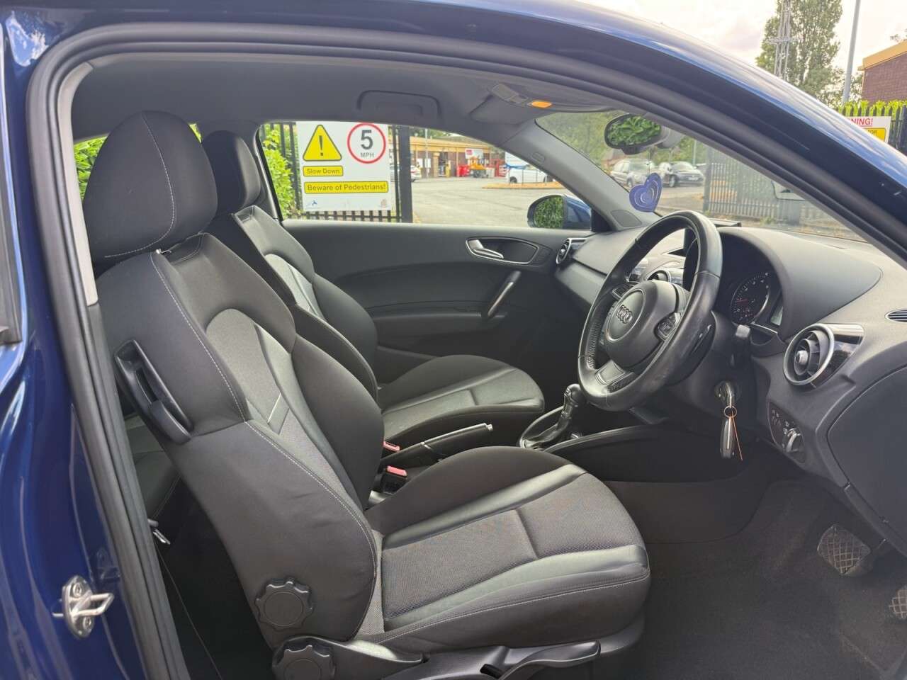 2014 AUDI A1 2014 AUDI A1
