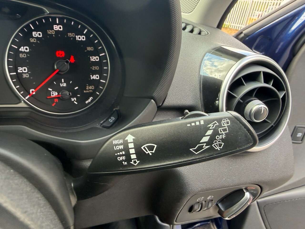 2014 AUDI A1 2014 AUDI A1